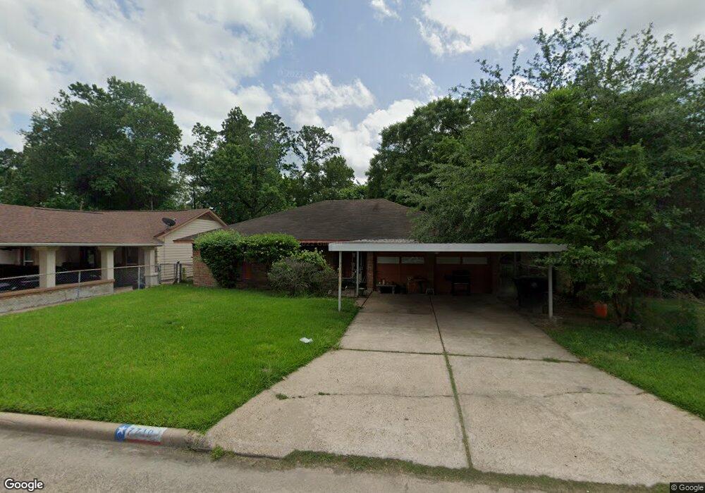7710 Yoe St, Houston, TX 77016 - photo 1