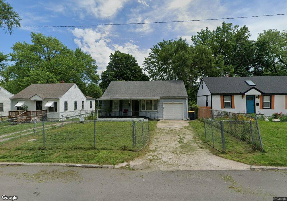 7129 S Benton Ave, Kansas City, MO 64132 - photo 1