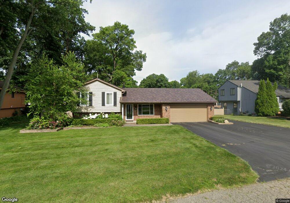 3650 Sancroft Ave, West Bloomfield, MI 48324 - photo 1