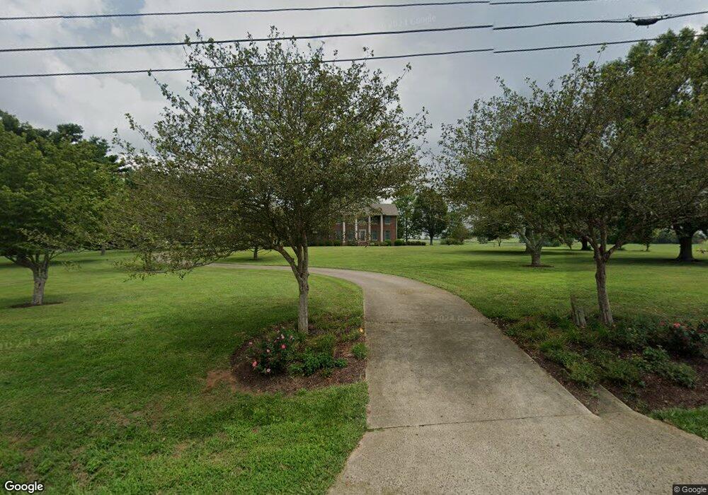 221 Hudson Rd, Harrodsburg, KY 40330 - photo 1