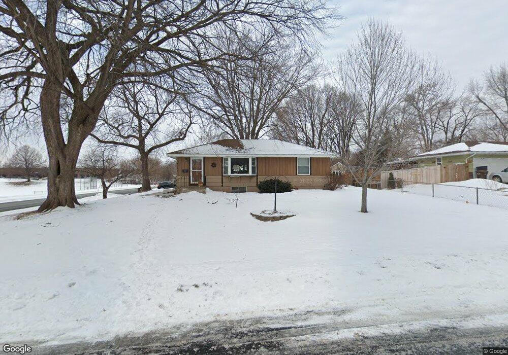 9150 Colfax Ave S, Bloomington, MN 55420 - photo 1