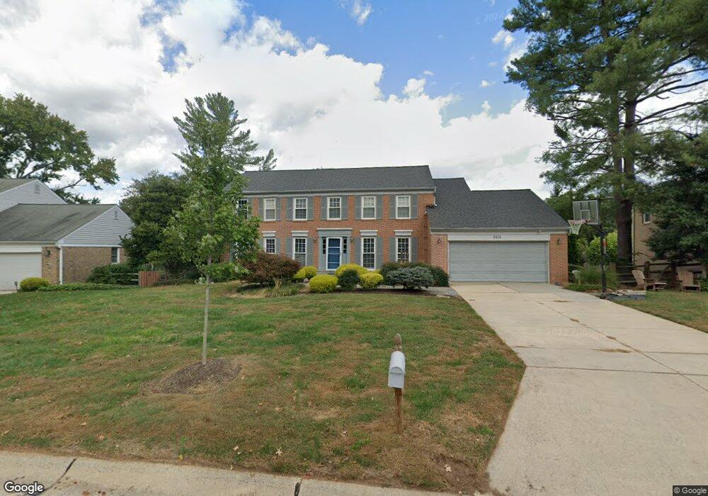 9213 Paddock Ln, Potomac, MD 20854 - photo 1