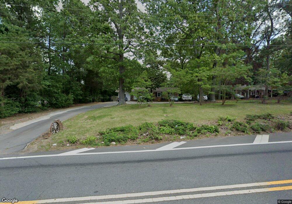 5562 Robin Rd, Acworth, GA 30102 - photo 1