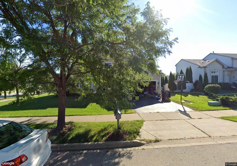 249 S Kyle Dr, Waukegan, IL 60085 - photo 1