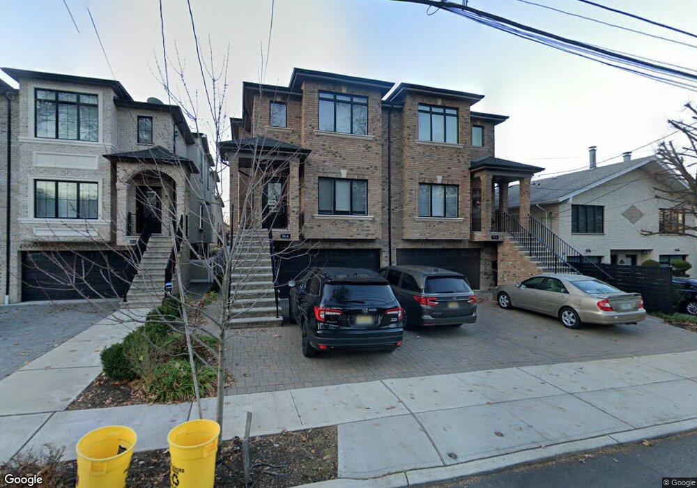 86 W Oakdene Ave unit A, Palisades Park, NJ 07650 - photo 1