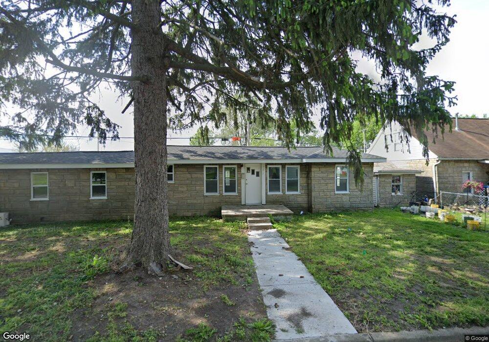 2817 Cedar Ave, Mattoon, IL 61938 - photo 1