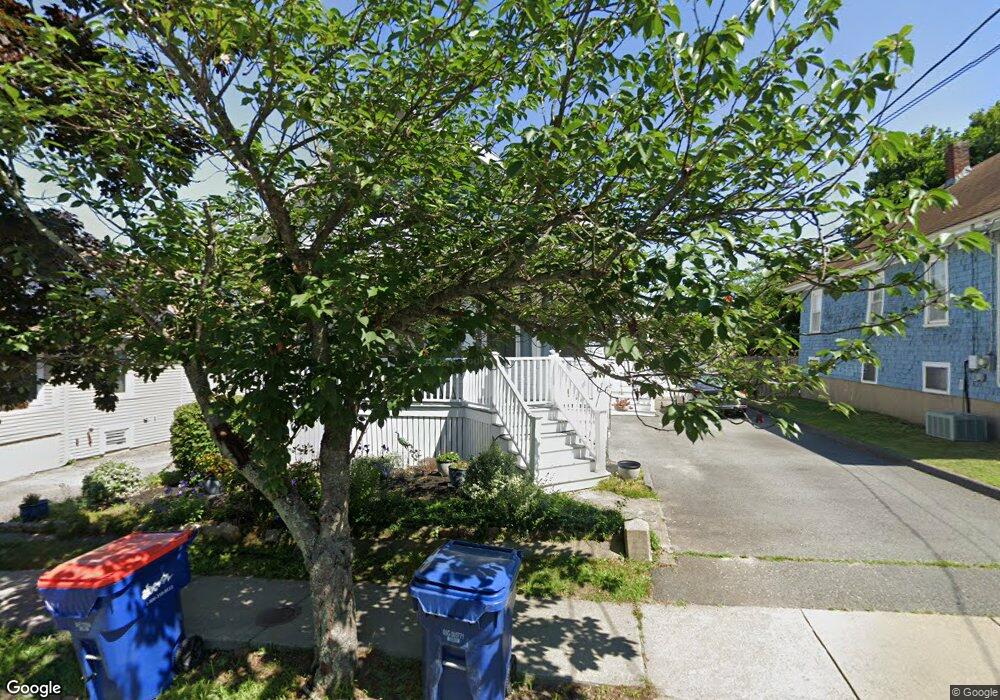 20 Deane St, Fairhaven, MA 02719 - photo 1