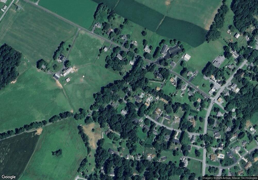 616 Blankner Rd, Sykesville, MD 21784 - photo 1