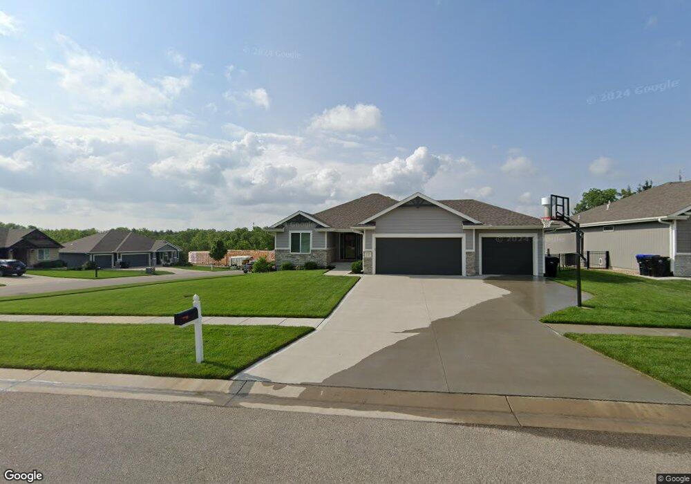 5729 SW Cedar Ct unit BLK E, Lot 18, Topeka, KS 66610 - photo 1