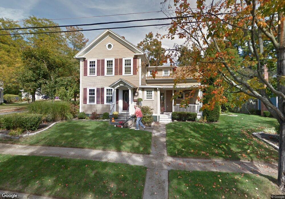 1033 Pine St, Palmer, MA 01069 - photo 1