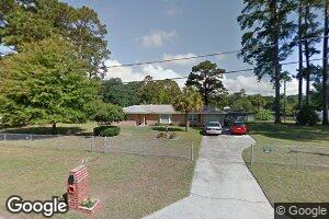 112 E Point Dr, Savannah, GA 31410