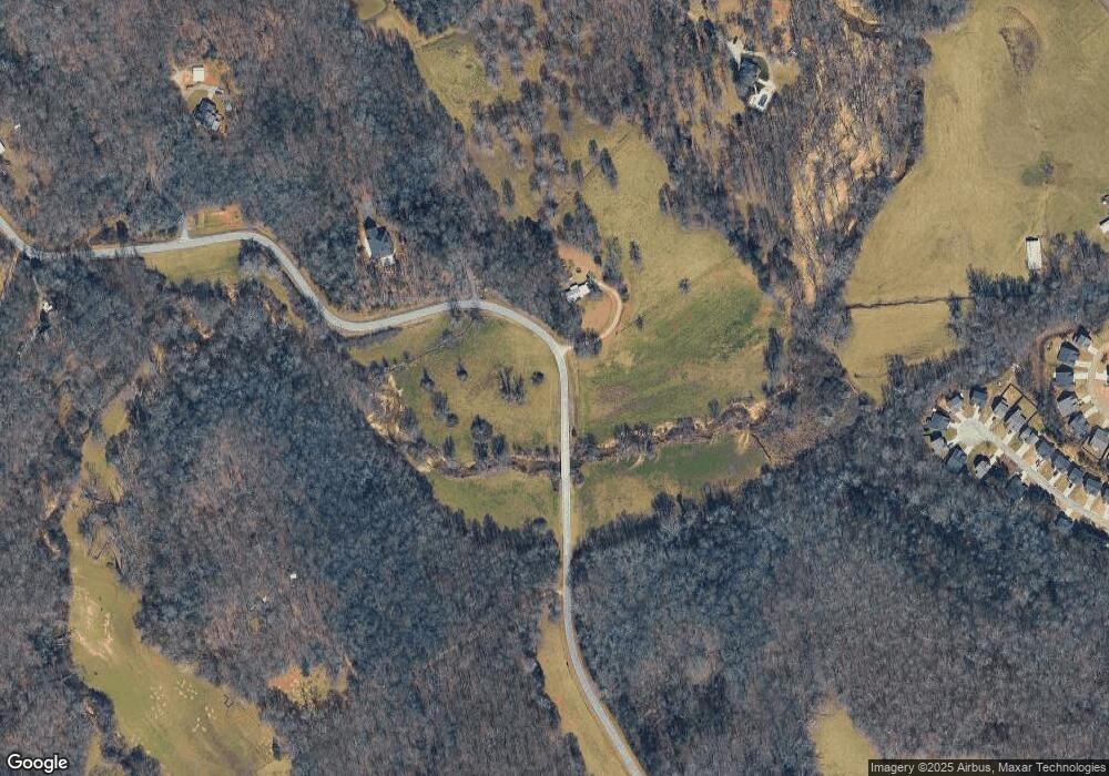 1244 Creasy Patch Rd, Cornelia, GA 30531 - photo 1