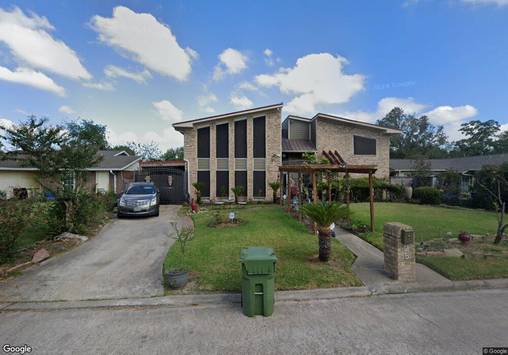 2506 Woodtown Dr, Houston, TX 77038 - photo 1