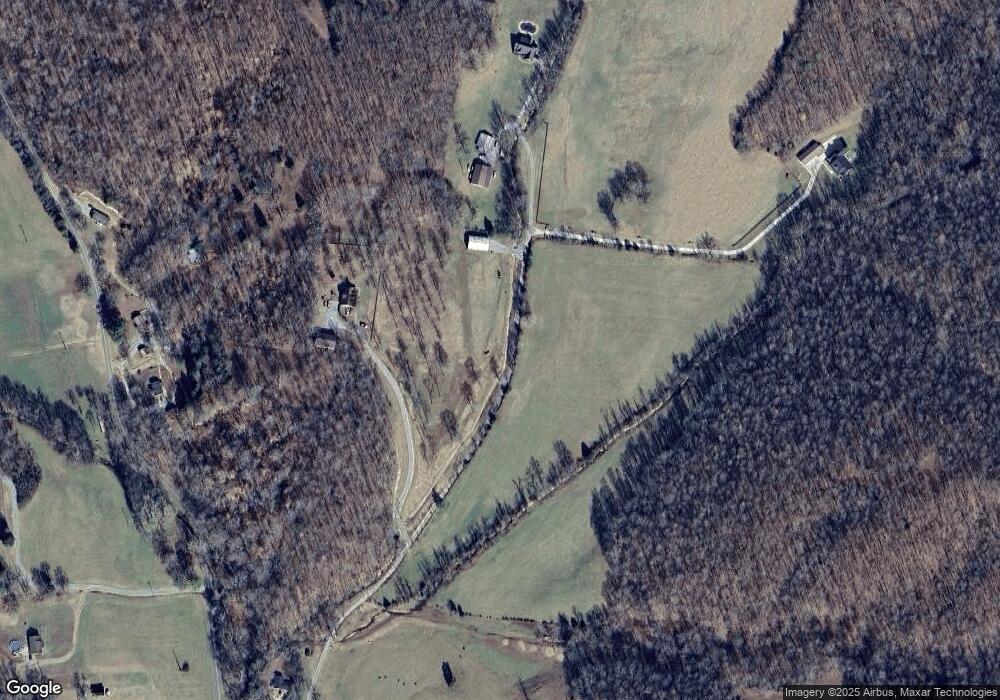 337 Huff Hollow Ln, Tennessee Ridge, TN 37178 - photo 1