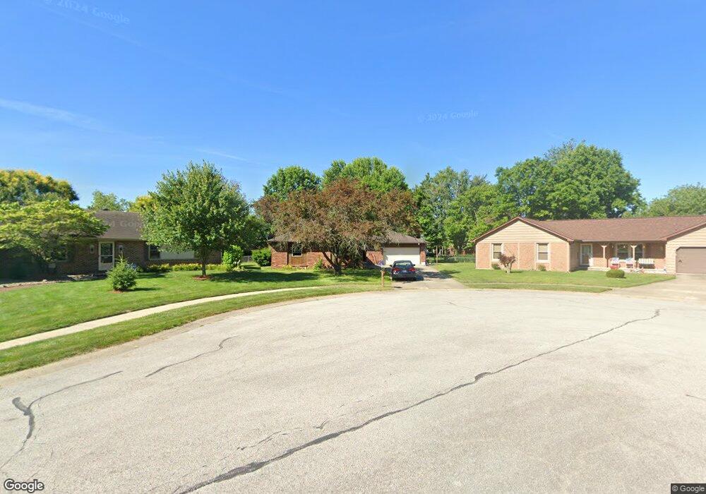 1645 Sycamore Dr, Plainfield, IN 46168 - photo 1