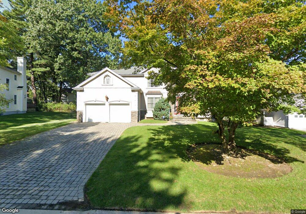 282 Mckinley Blvd, Paramus, NJ 07652 - photo 1
