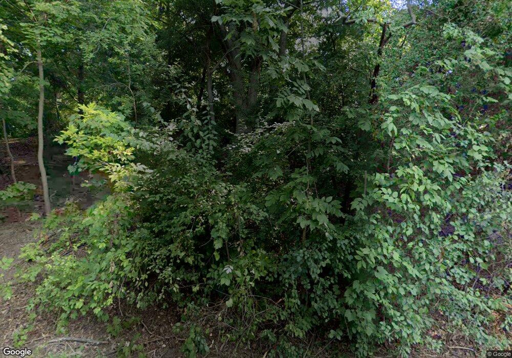 1700 Rathmor Rd, Bloomfield Hills, MI 48304 - photo 1