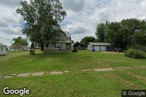 635 W Jefferson St, Winthrop, IA 50682