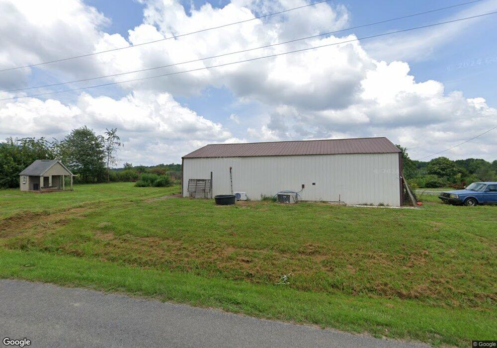 2320 Howard Springs Rd, Crossville, TN 38571 - photo 1