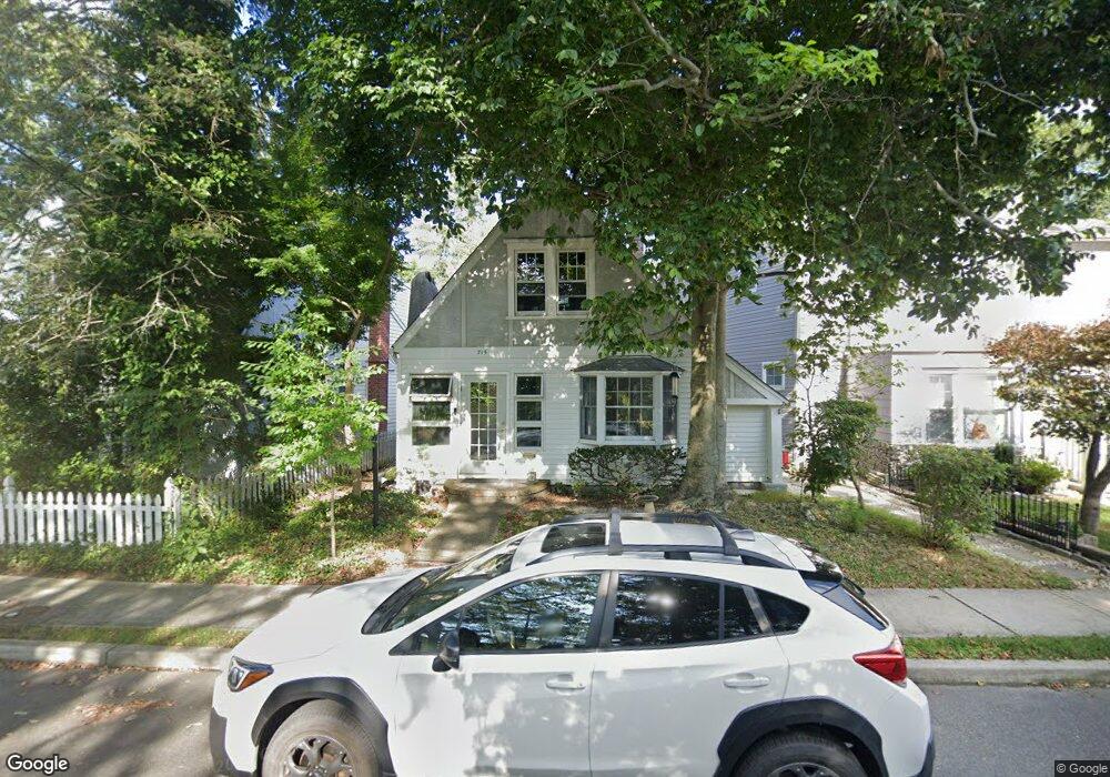 715 S Edgemere Dr, Allenhurst, NJ 07711 - photo 1