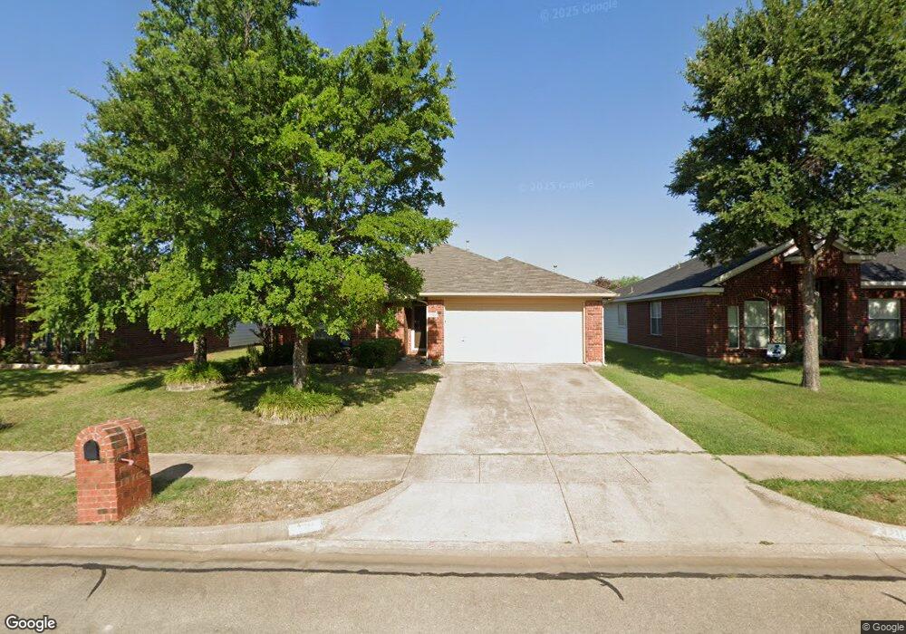 7108 Sunburst Trail, Denton, TX 76210 - photo 1