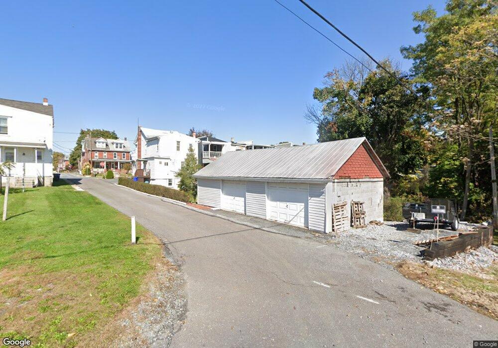 229 Plum St, Lemoyne, PA 17043 - photo 1