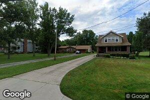 11722 Tinkers Creek Rd, Cleveland, OH 44125