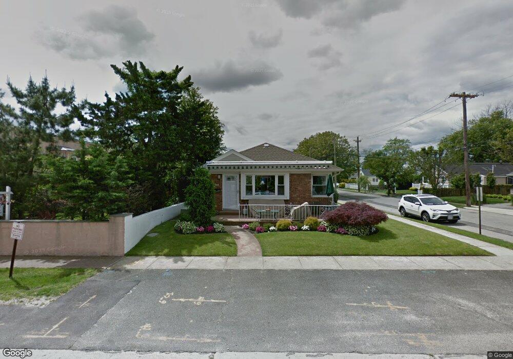 2115 Bay Blvd, Atlantic Beach, NY 11509 - photo 1