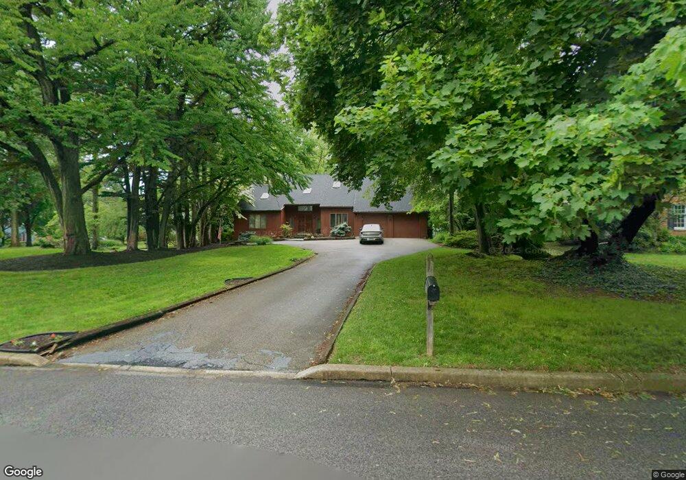 826 Foxwood Cir, Lafayette Hill, PA 19444 - photo 1