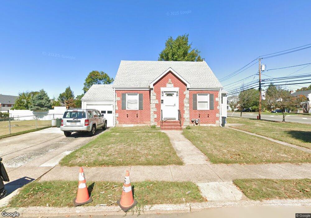 135 Schepis Ave, Saddle Brook, NJ 07663 - photo 1