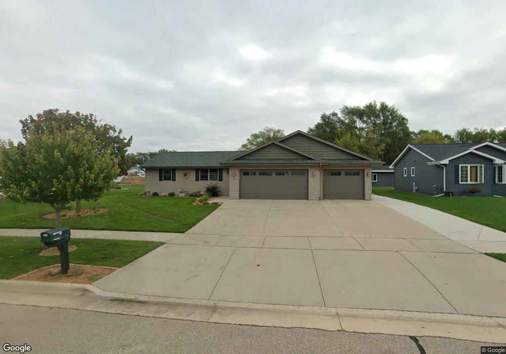 2525 S Terrace St, Janesville, WI 53546 - photo 1