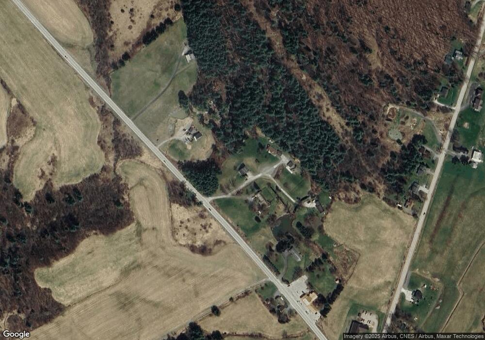 10 Hillcrest Rd, Fairfax, VT 05454 - photo 1