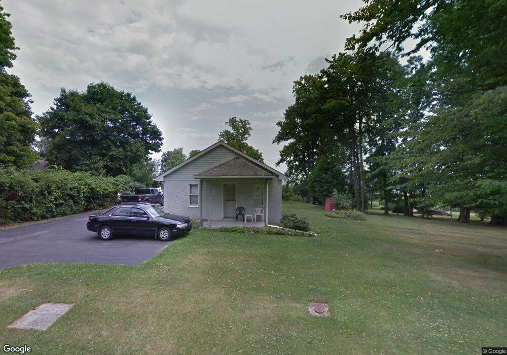 583 Twin County Rd, Honey Brook, PA 19344 - photo 1