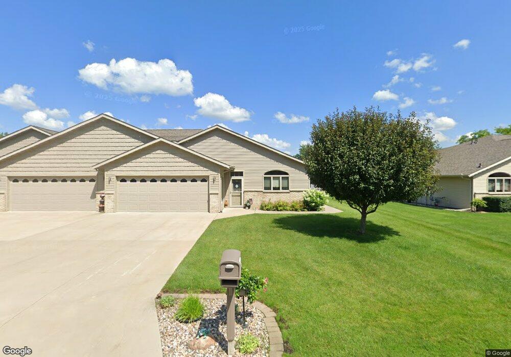 1718 Hale Dr, Albert Lea, MN 56007 - photo 1