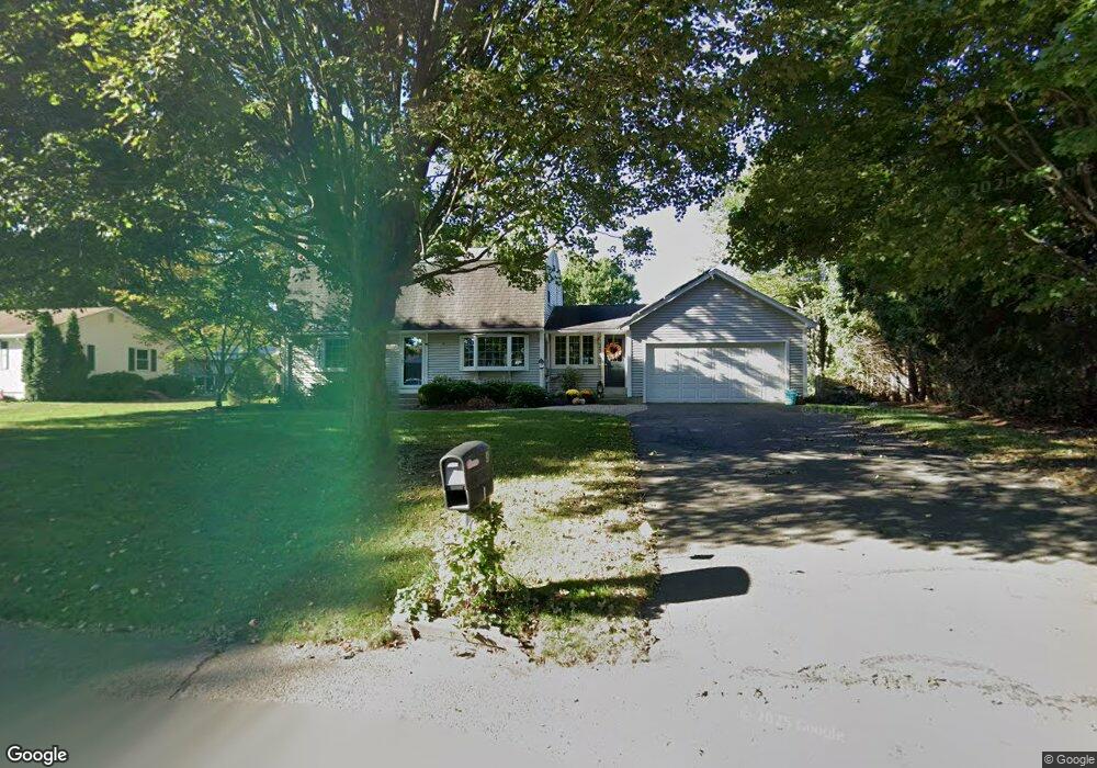 8 Concord Dr, Easthampton, MA 01027 - photo 1