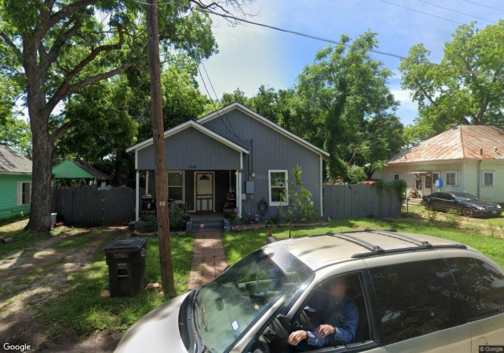 104 Columbia St, Cleburne, TX 76031 - photo 1