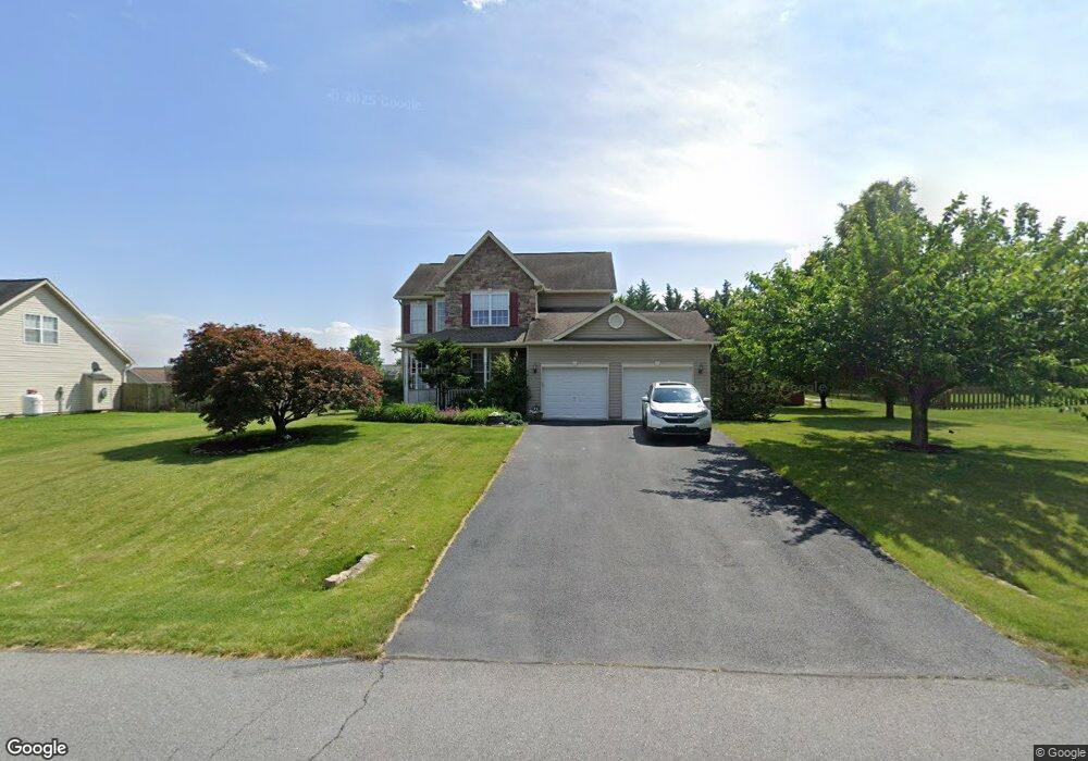 1416 Mallard Dr E, Chambersburg, PA 17202 - photo 1