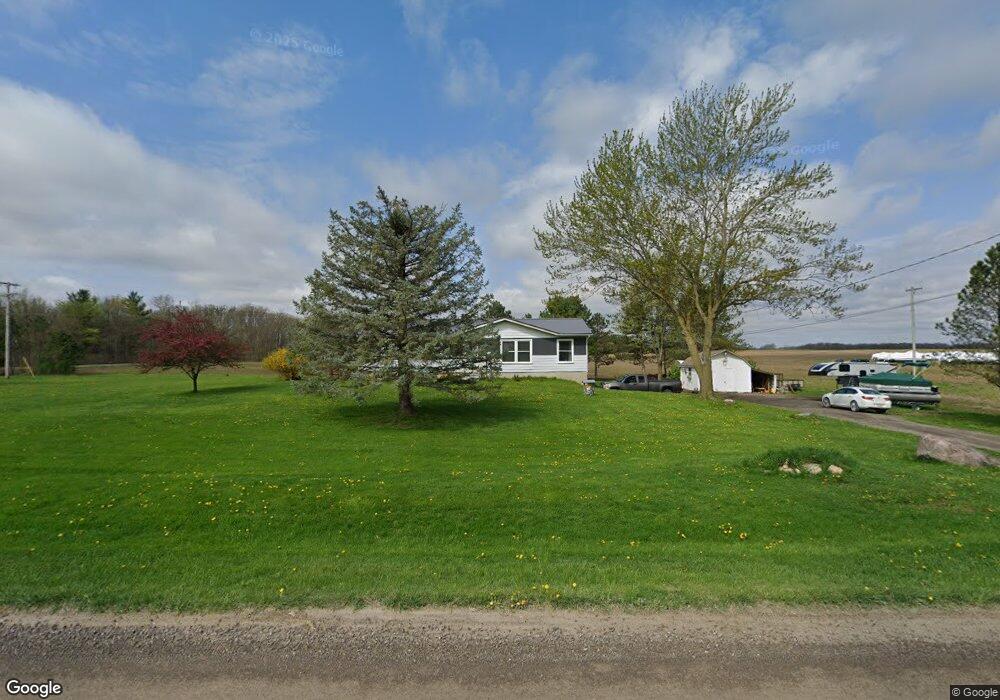 11502 Hogan Rd, Gaines, MI 48436 - photo 1