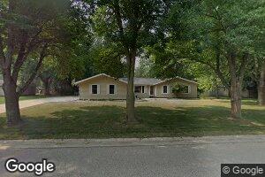 933 6th St NE, Sibley, IA 51249