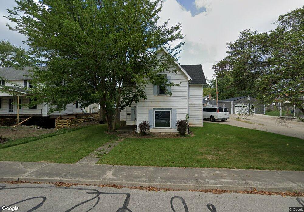 818 N Jefferson St, Berne, IN 46711 - photo 1