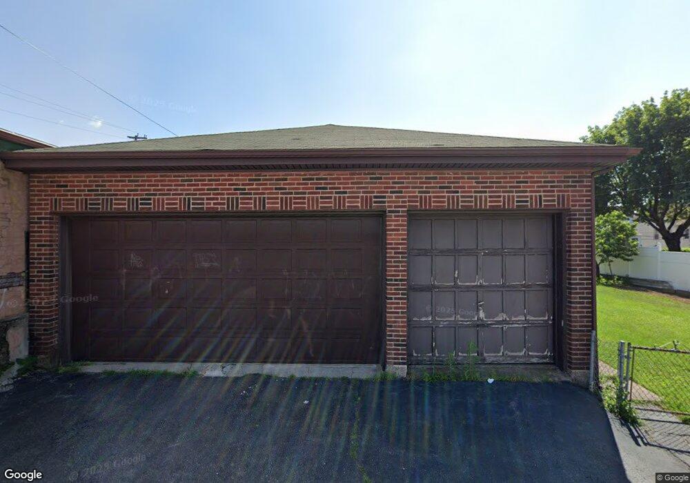 630 N Wyoming St, Hazleton, PA 18201 - photo 1