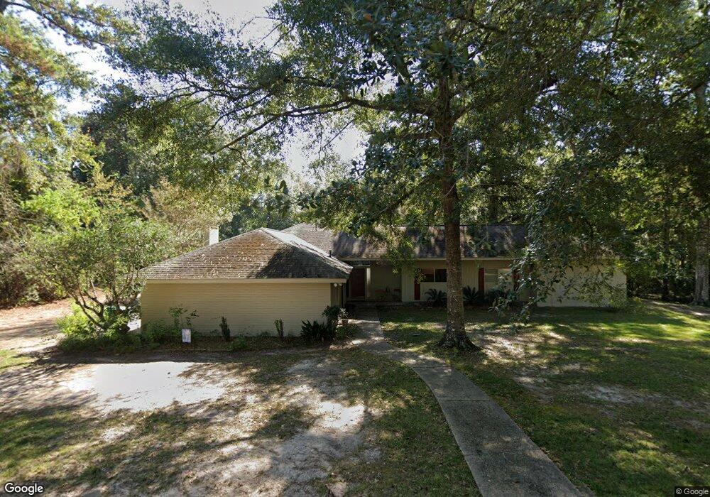 800 Idlewild Dr, Picayune, MS 39466 - photo 1