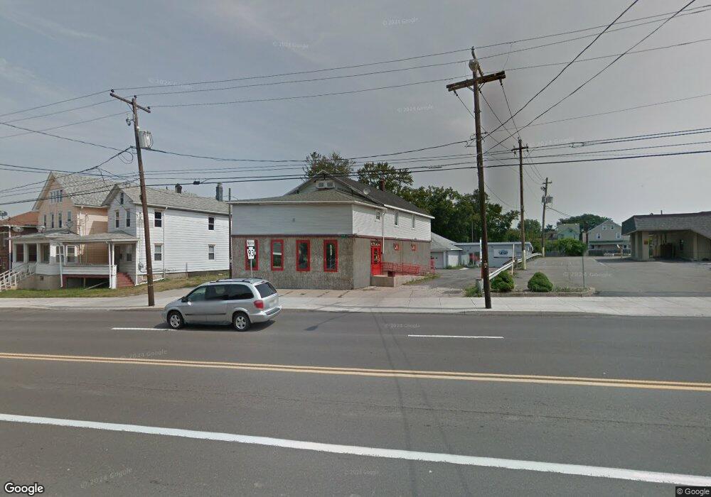 523 N Broad St, West Hazleton, PA 18202 - photo 1