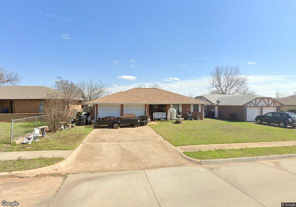 1504 Sequoyah St, Moore, OK 73160 - photo 1
