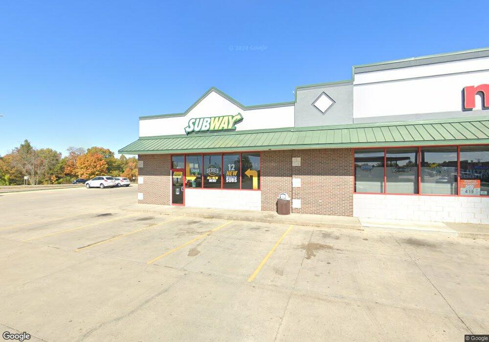 1820 S 12th Ave W, Newton, IA 50208 - photo 1