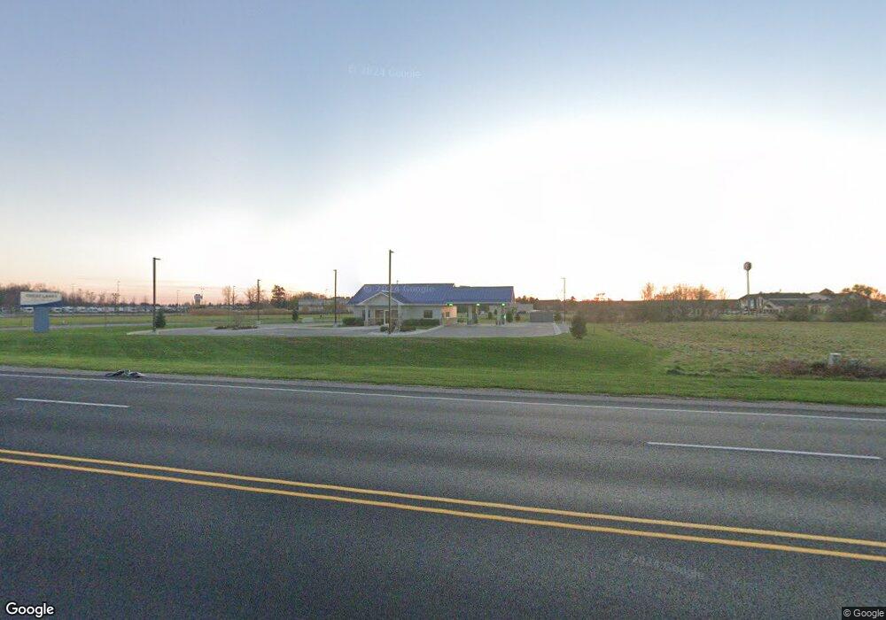 12126 Dixie Hwy, Birch Run, MI 48415 - photo 1