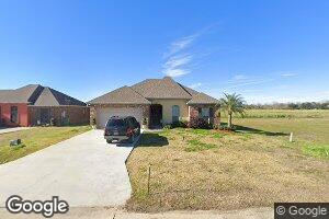 128 Therease Dr, Vacherie, LA 70090