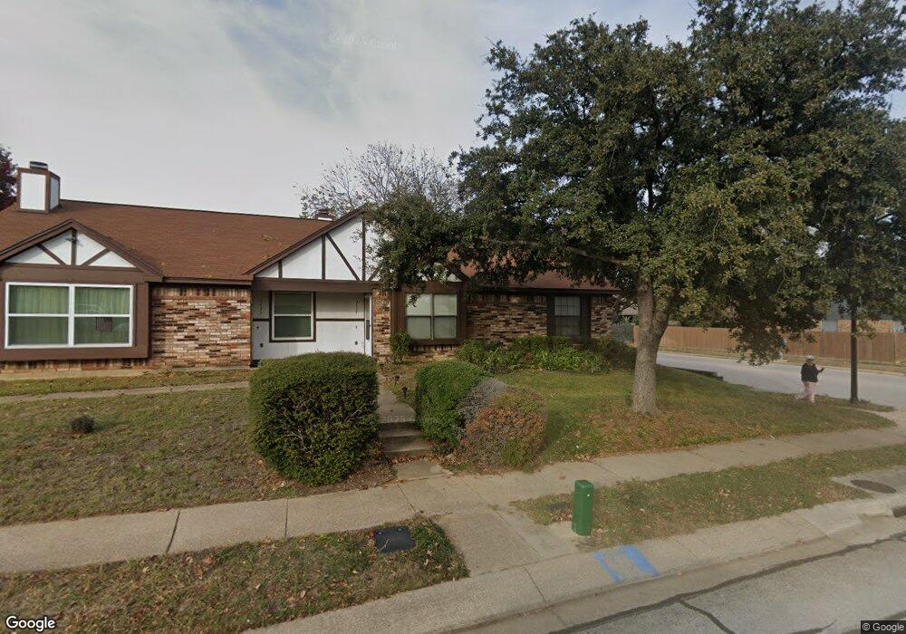 2437 Dalewood Ln, Bedford, TX 76022 - photo 1