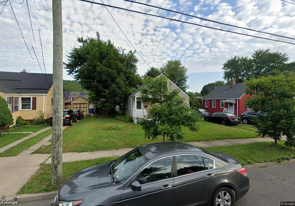 70 Westerleigh Rd, New Haven, CT 06515 - photo 1