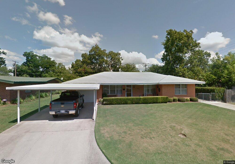 501 Regent St, Ardmore, OK 73401 - photo 1